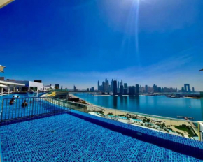 Seven Palm Studio with Rooftop Infinity Pool